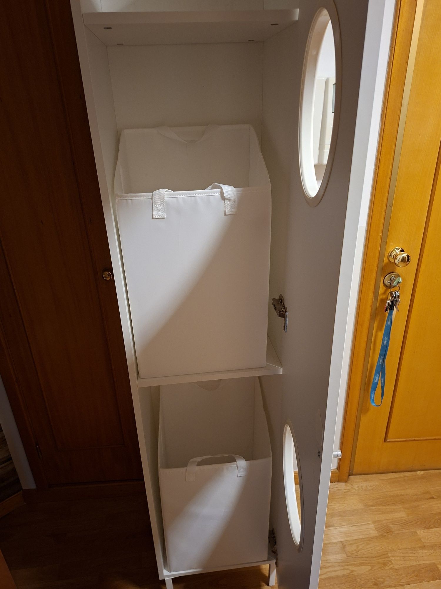 Armário para separacao de roupa Ikea como novo