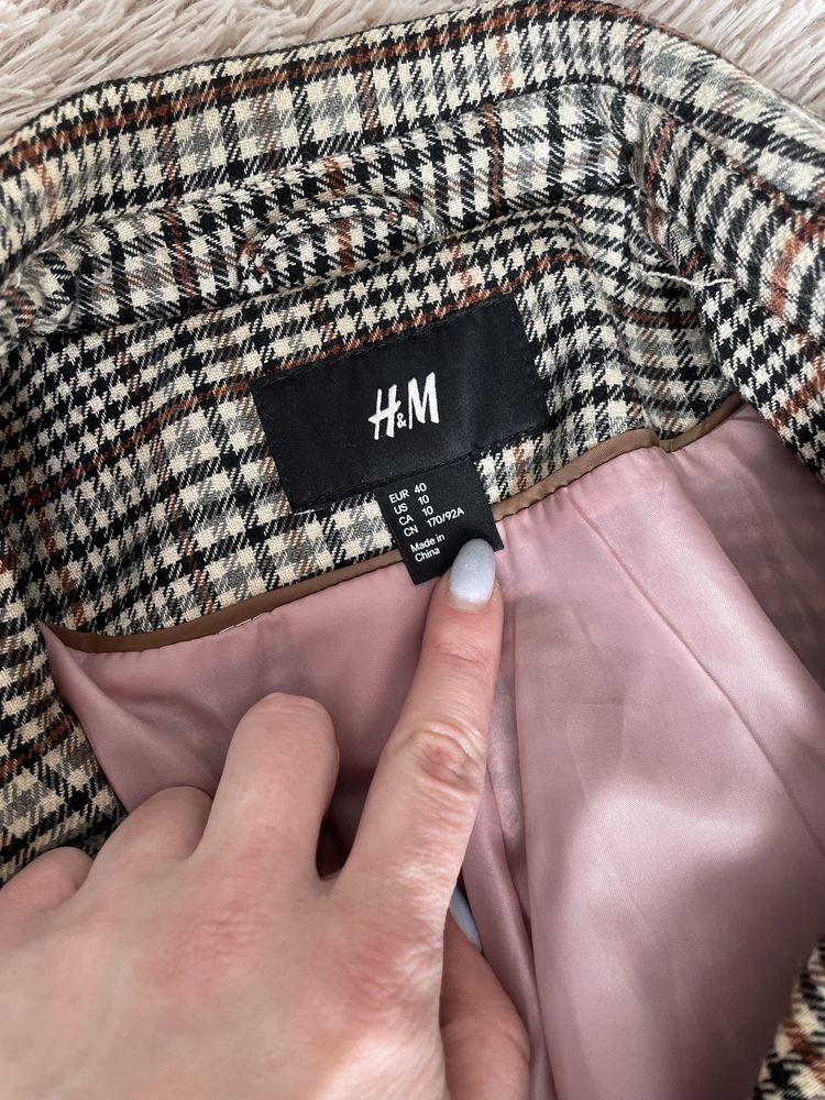 Пальто в клітинку h&m