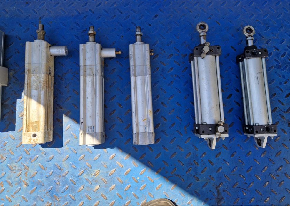 Siłownik pneumatyczny dwustronnego działania MECMAN Festo