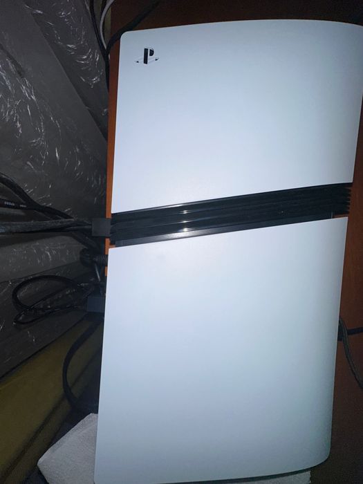 PS5 PRO + PULSE ELITE + Comando sem fios DualSense® - Chroma Pearl