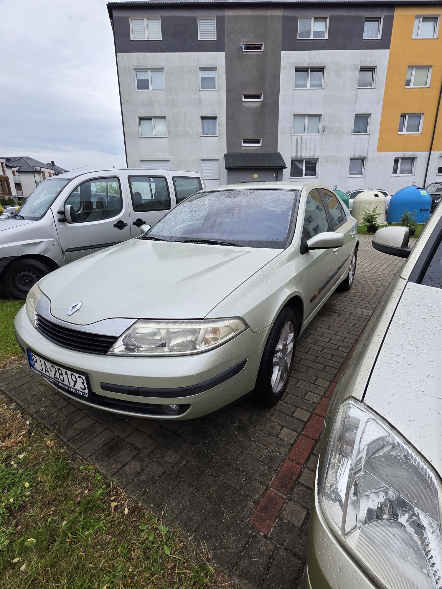 Sprzedam laguna 2