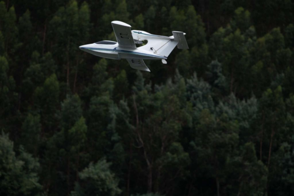 Avião aeromodelismo Seawind.90 Graupner