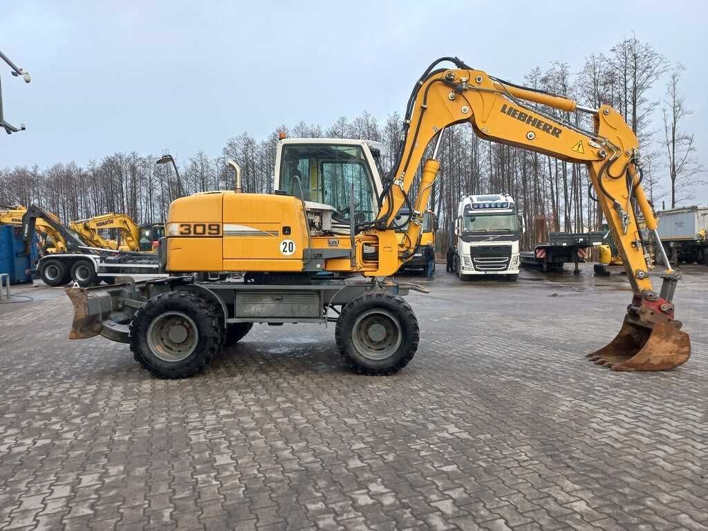 Koparka Kołowa Liebherr A309 - Wynajem