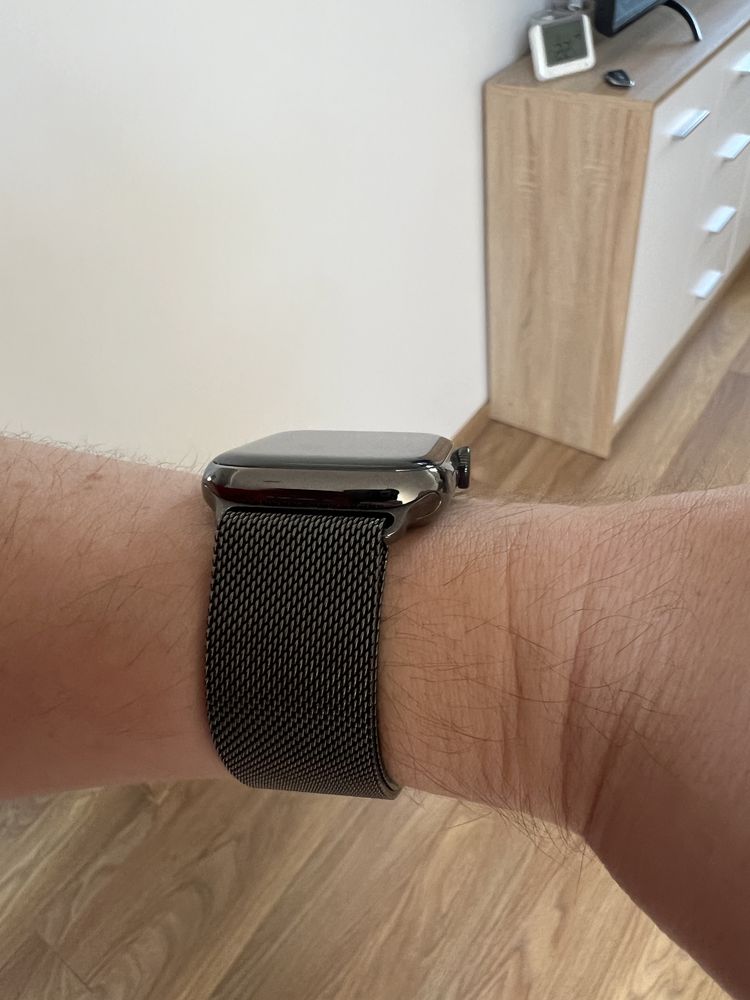 Apple Watch 7 - 45mm - cellular - graphite - stainless steel - F-VAT