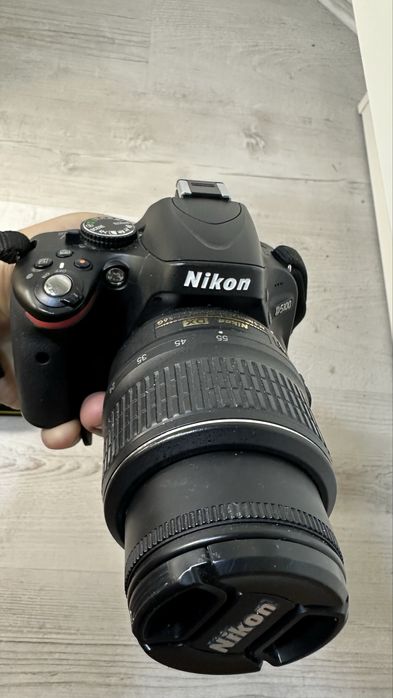Aparat Nikon D5100