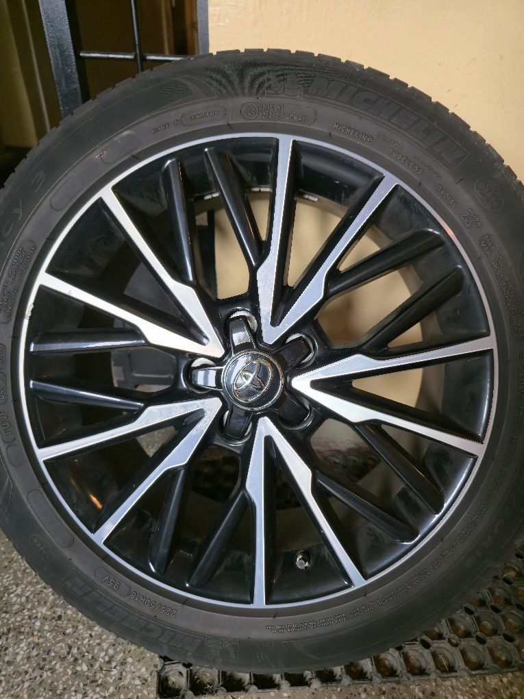 Felgi 18 Toyota CH-R 5x14.3 ET50