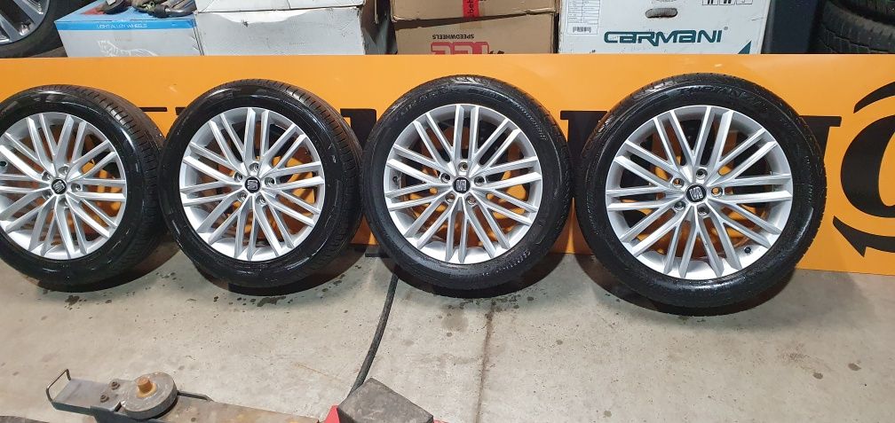 Oryginalne felgi Seat Ateca  18 5x112 +opony 7mm Lato