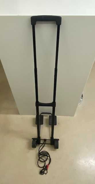 Trolley porta mala com rodas preto - Pouco usado