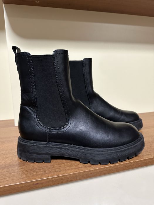 Ботинки 38 р. Челсі