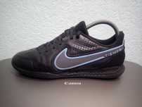 Футзалки сороконожки Nike