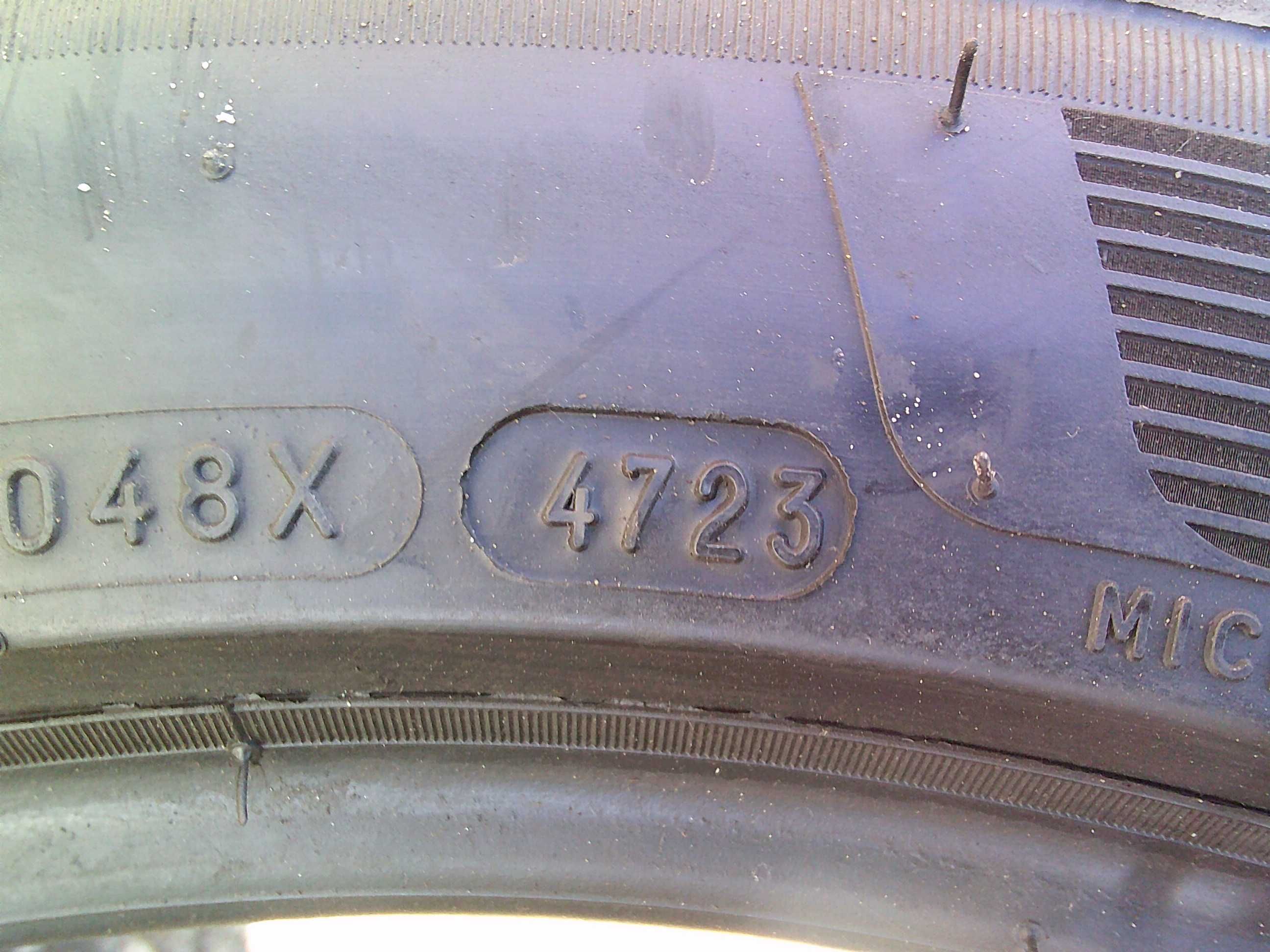 Opony 235/45/18 Michelin 2szt DEMO