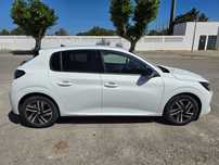 Peugeot 208 Allure Pack 1.2 Gasolina 2023 – 16.077 km