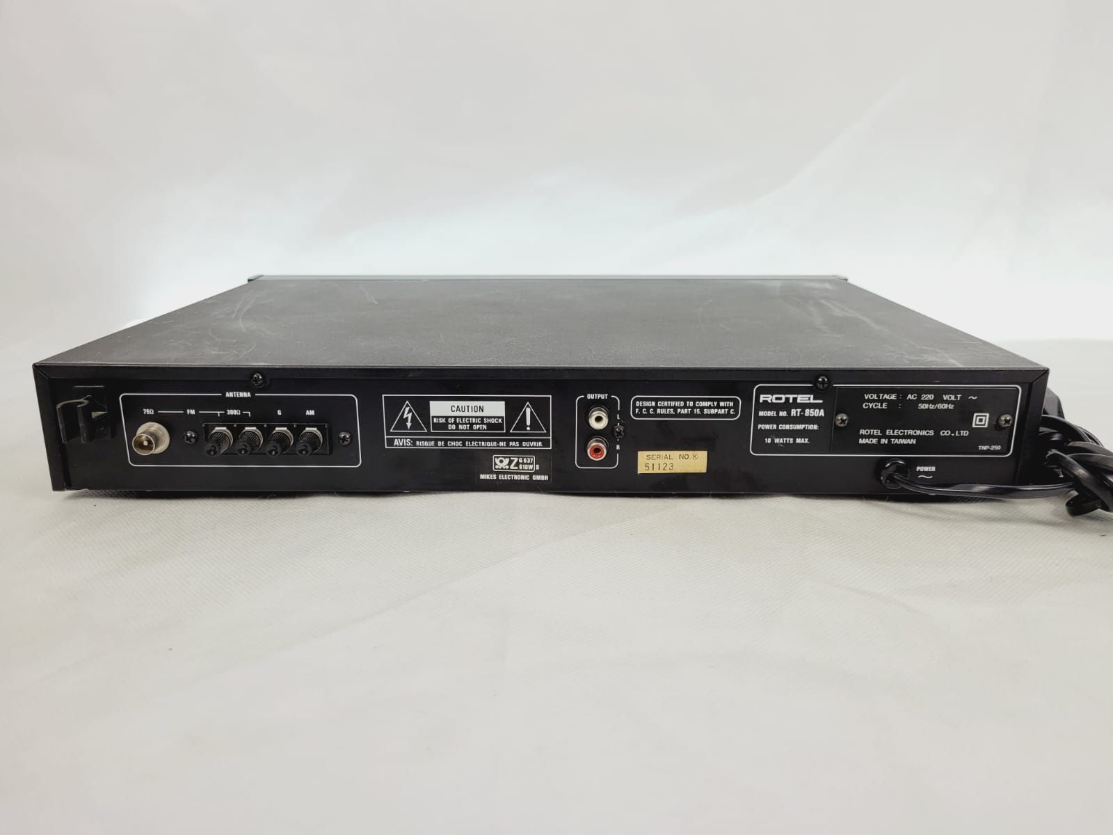 Tuner Rotel RT 850A radio FM audiofilskiej klasy Dobór Audio