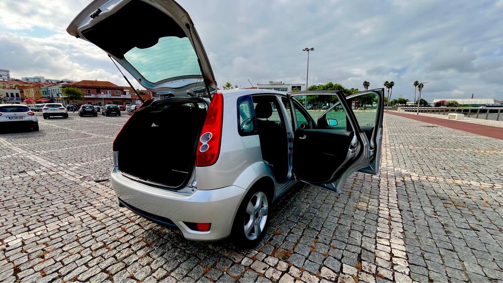 Ford Fiesta 1250 ST Line