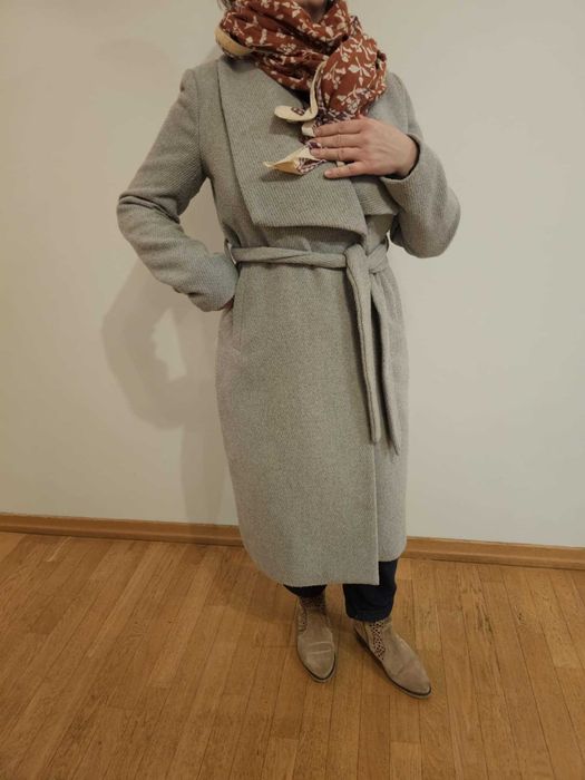 Jesienny szary płaszcz Reserved rozmiar 40 L