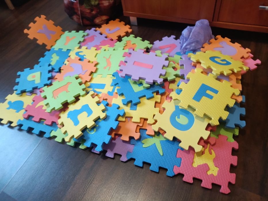 mata piankowa  z alfabetem