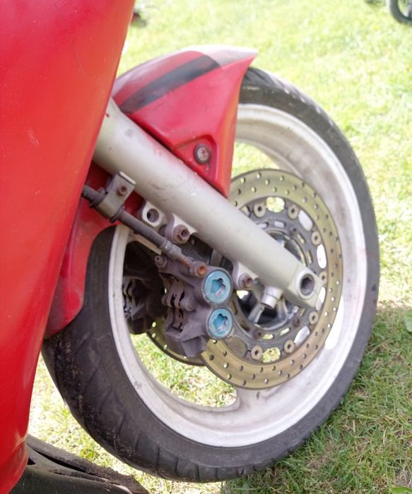 обміняю ямаху р6