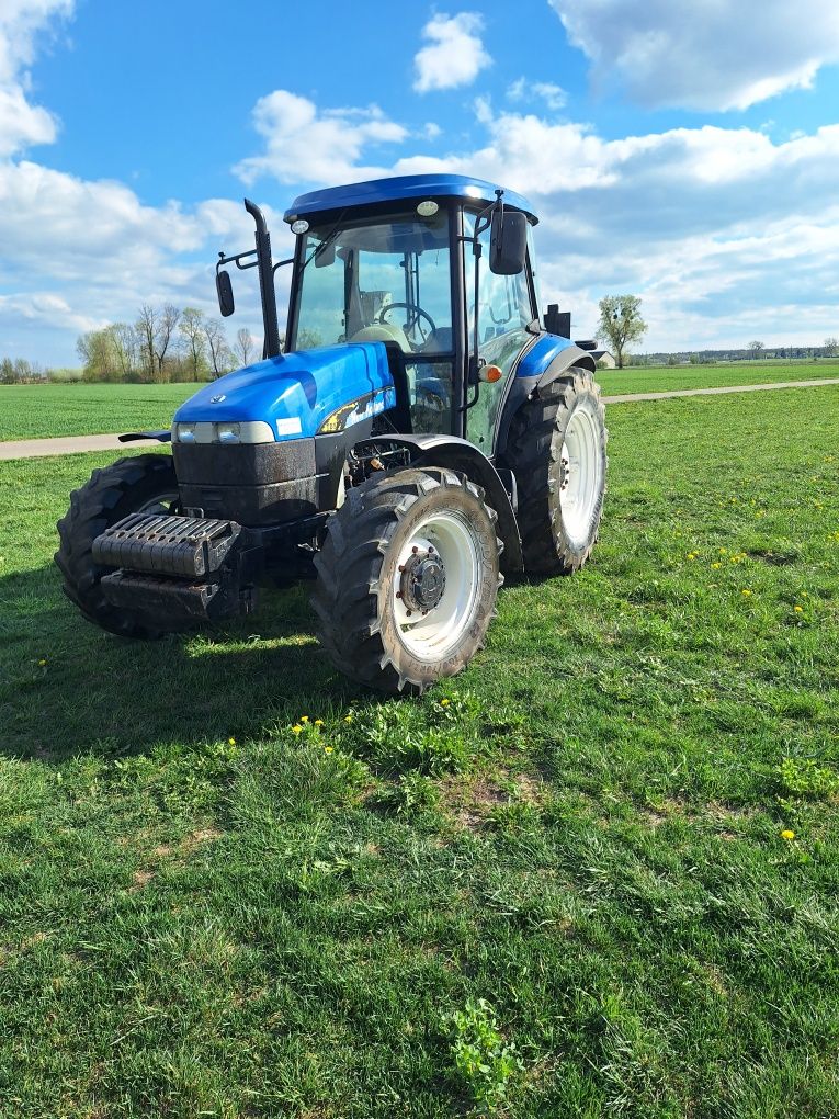 New holland td5050