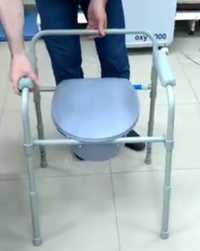 Туалетний стілець