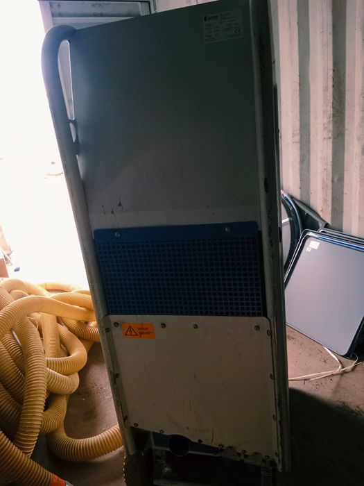 Maszyna do wdmuchiwania GEKO Karl Plus