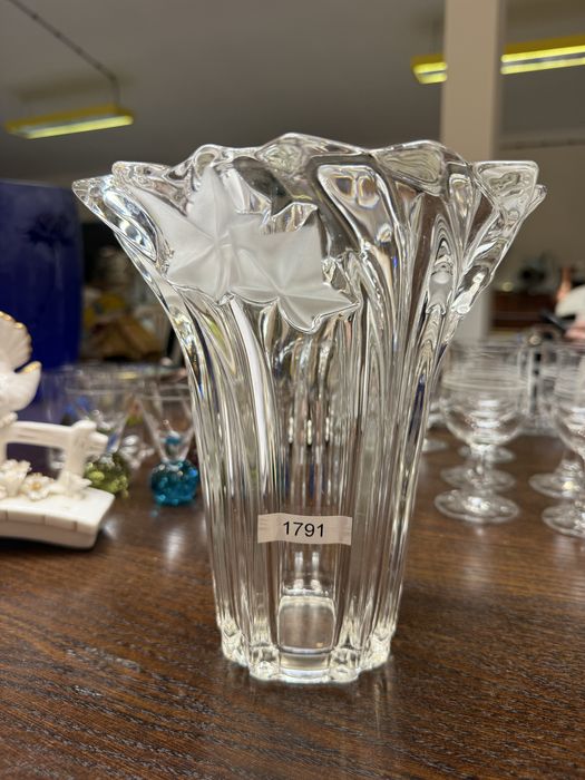 Elegancki Wazon szklany ciężki 1791