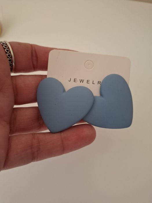 Vendo vários brincos. Novos. Nunca usados.