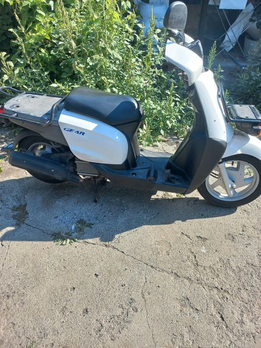 Продам Yamaha Gear