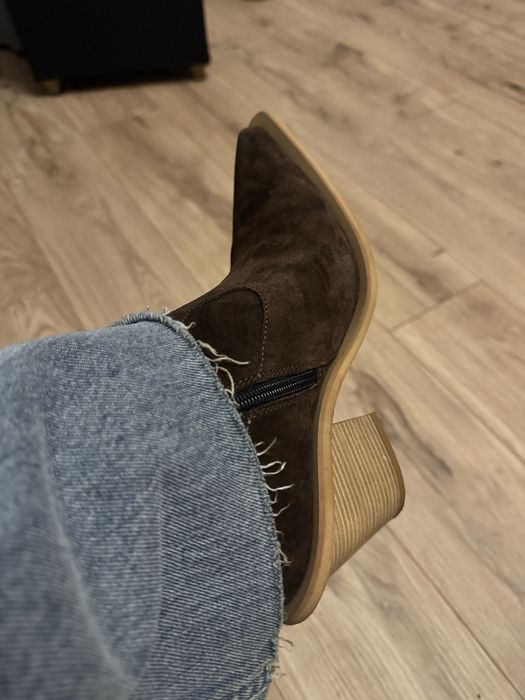 Козаки замшеві шоколадні чоботи черевики