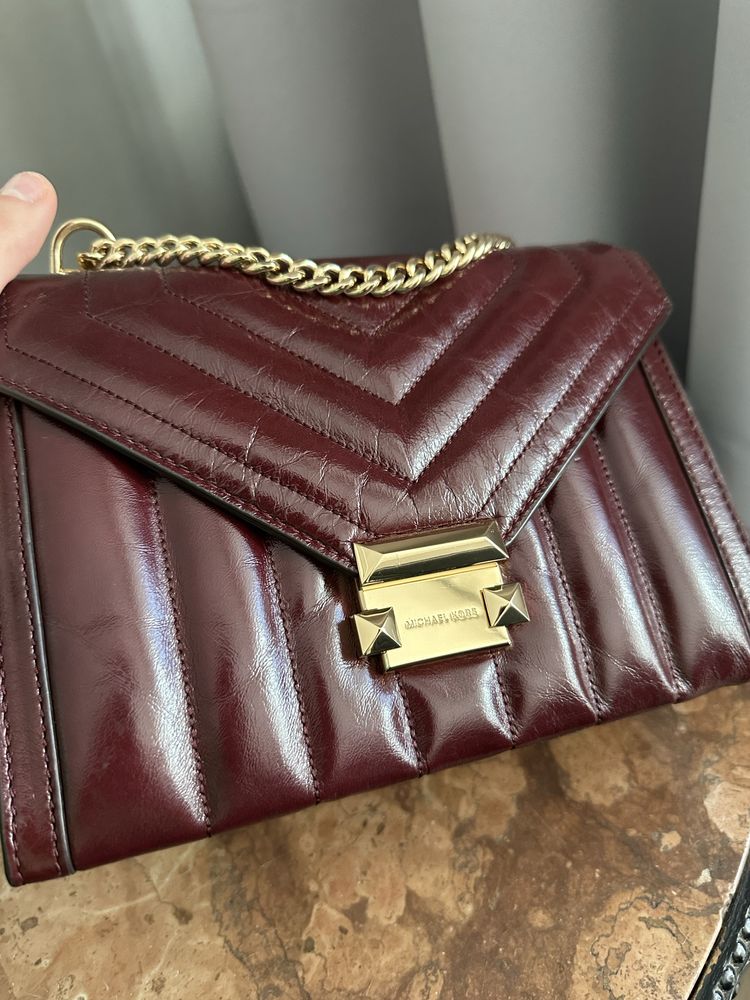 Torebka Michael Kors Whitney bordowa