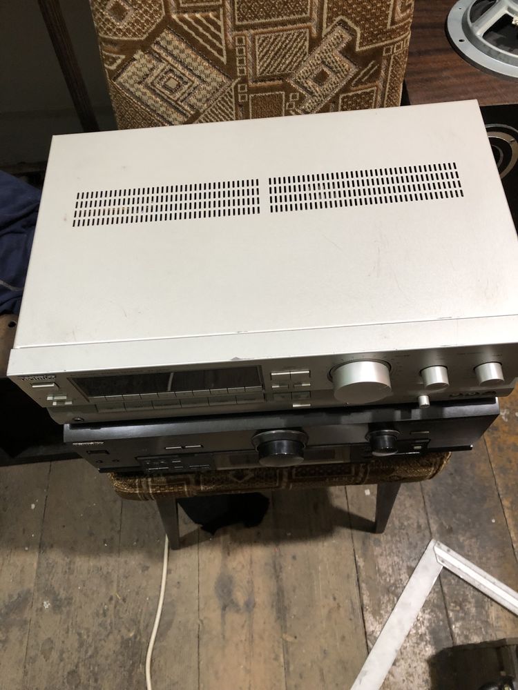 Amplituner  marki Technics SA-GX230