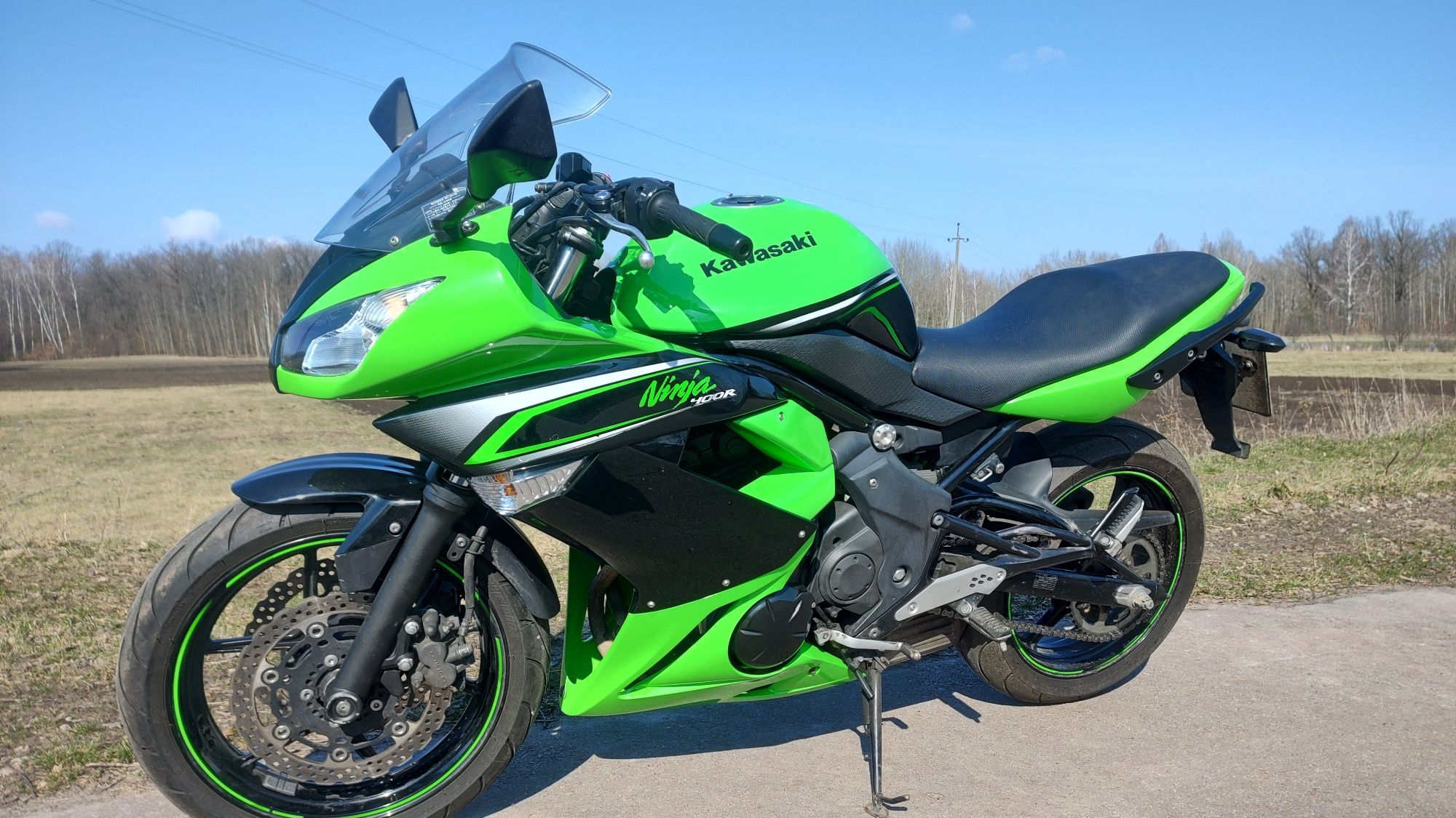 Kawasaki ninja 400r