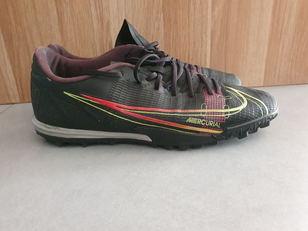 Nike Mercurial rozmiar 43 buty piłkarskie