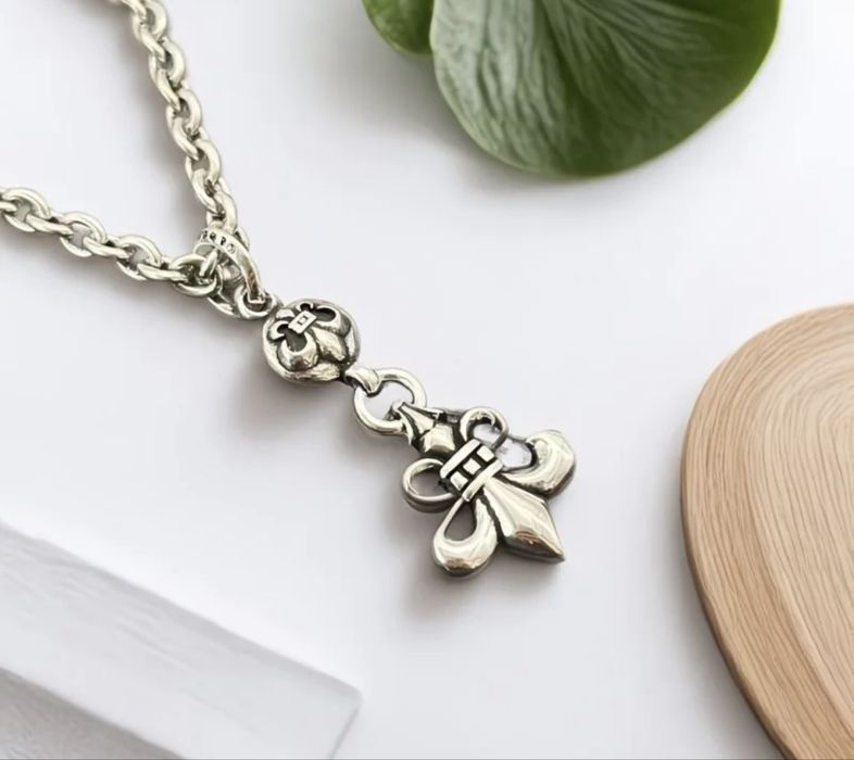 Підвіска Chrome Hearts