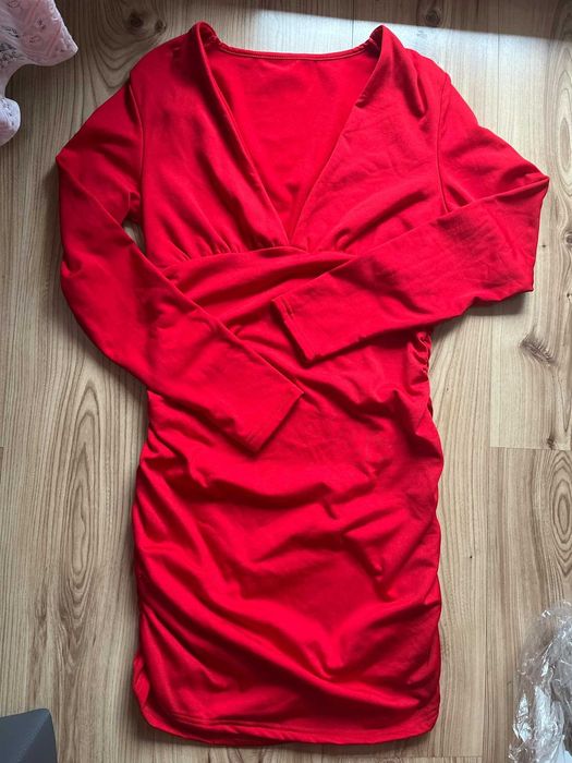 Sukienka długi rękaw czerwona z polarkiem świąteczna święta