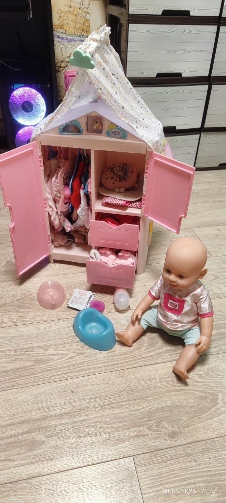 Шафа для одягу BABY BORNА
