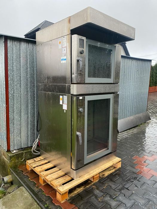 WIESHEU PIEC konwekcyjno-parowy 2013r Backofen+ wkład z blachami