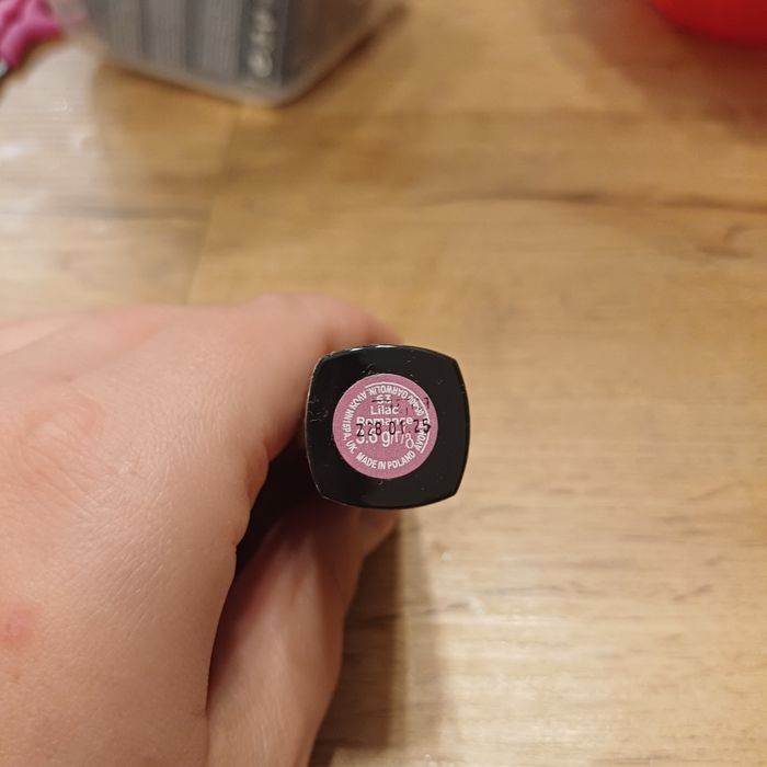 szminka ultrakremowa 63 lilac romance avon