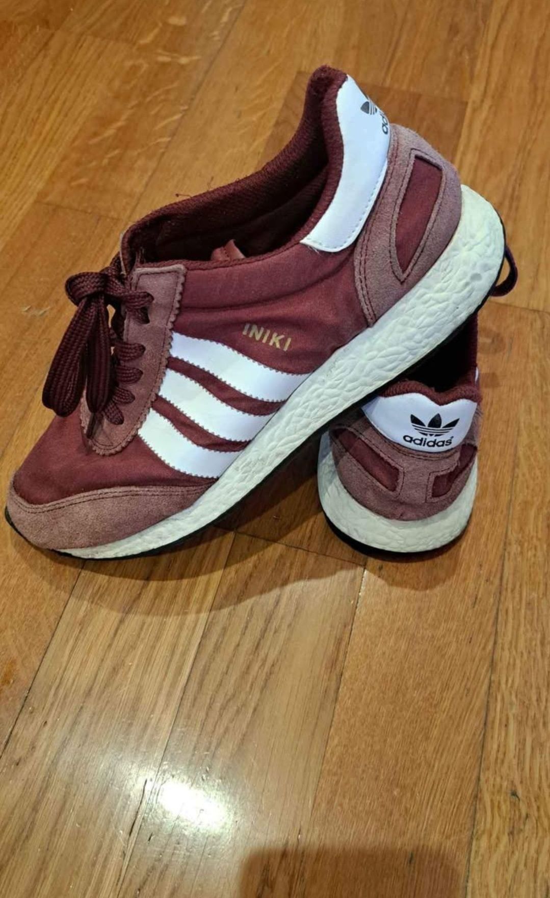 Ténis Adidas INIKI unisexo