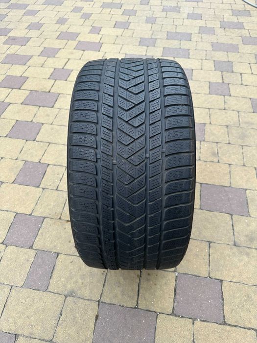 285-35 R20 104W Pirelli Winter Sottozero 3 розпаровка 1шт