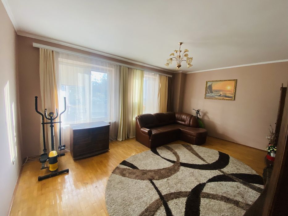 Продам 3-к квартиру