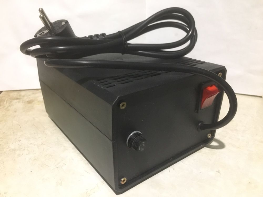 220V на 110V 1000W Трансформатор,перетворювач,адаптер