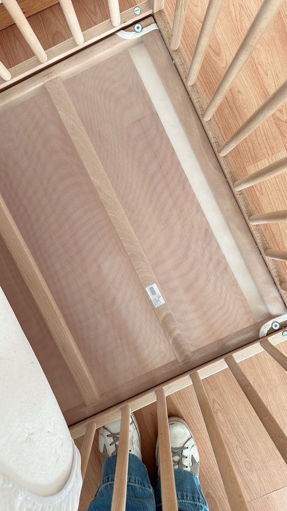 Vendo berço com colchao