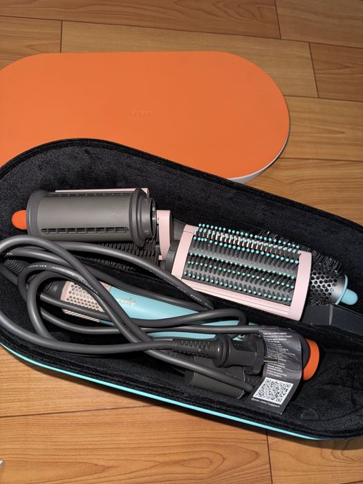 Продам ОРИГІНАЛЬНИЙ Dyson Airwrap Ceramic Pop