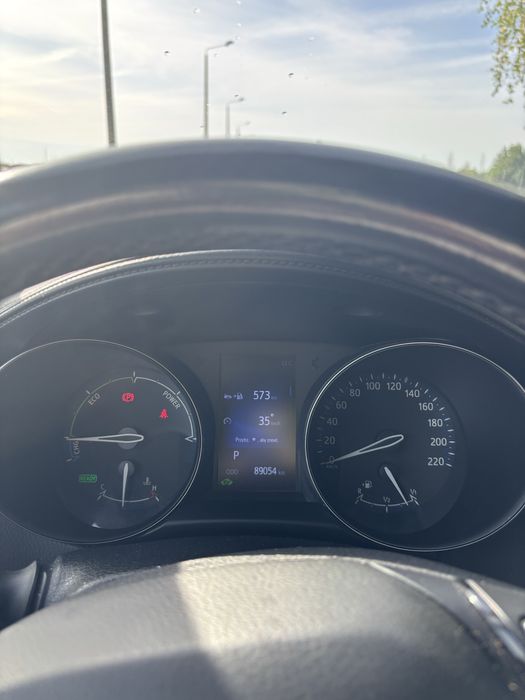 Sprzedam Toyota C-HR Hybryda salon Polska