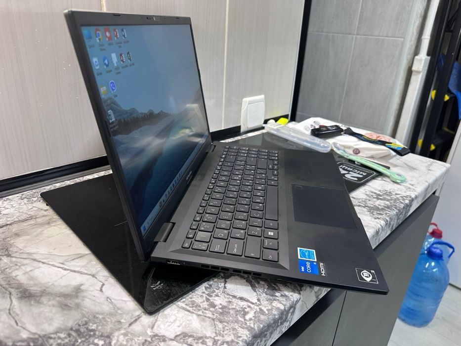 Ноутбук Asus Exspert Book