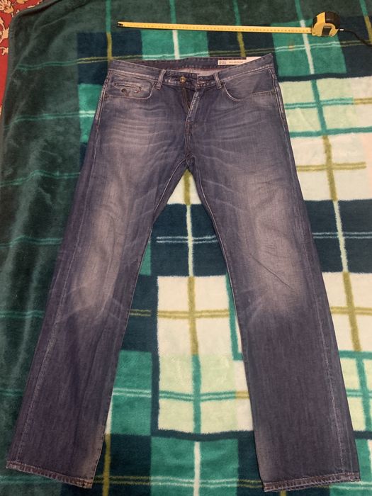 Джинсы Tommy Holfiger