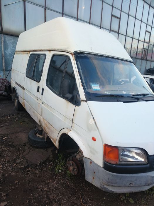 Мотор Форд Транзит 2.5 дизель Ford Transit 1996 мотор