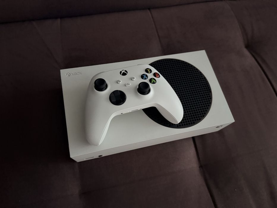 Xbox Series S 512GB jak nowa