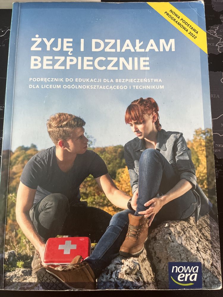 Książka do edb liceum