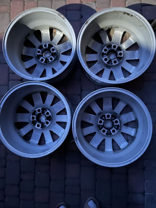 Диски на Ленд Ровер R18